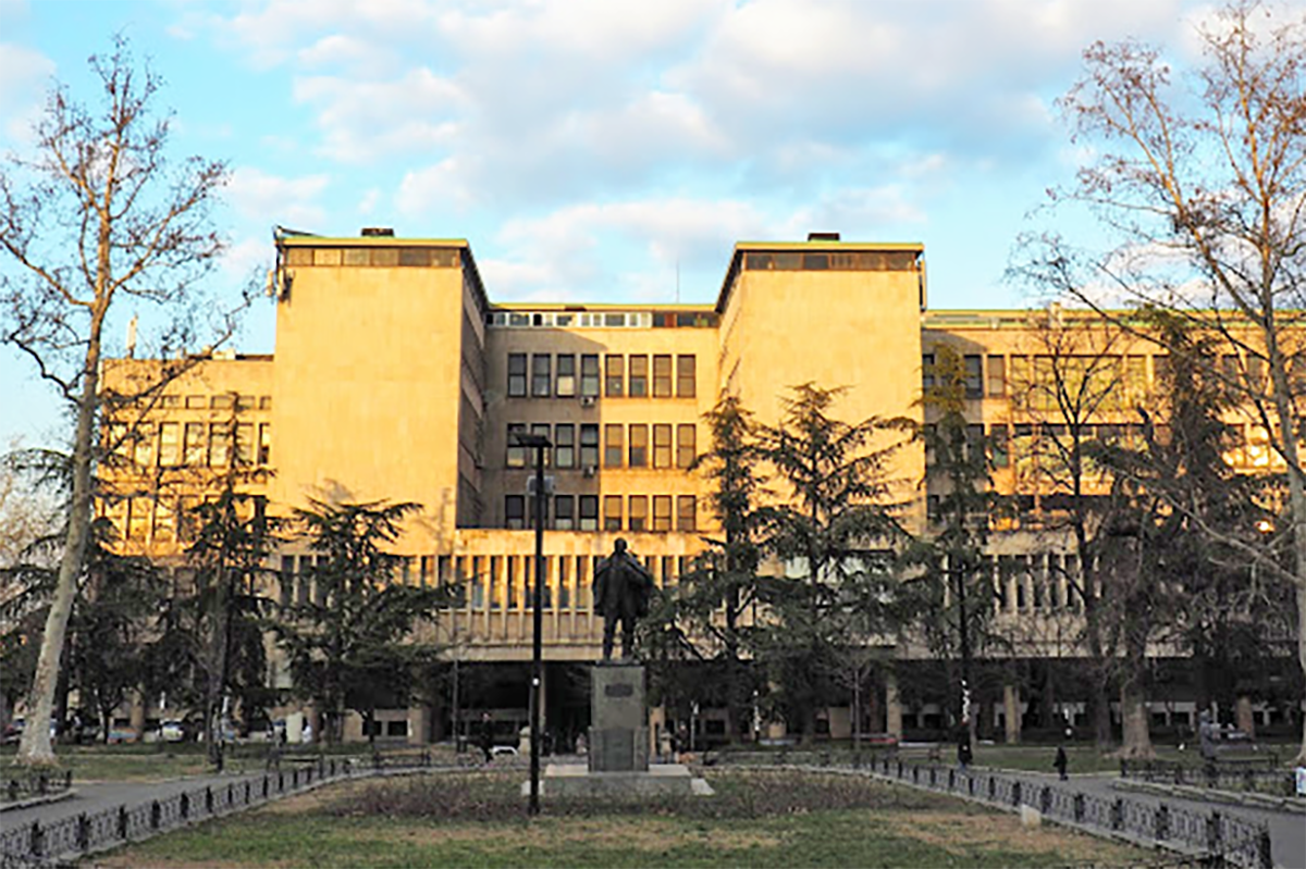  Na mestu gde se sad nalazi Hemijski fakultet u Beogradu 1864. godine izgrađen je zatvor  