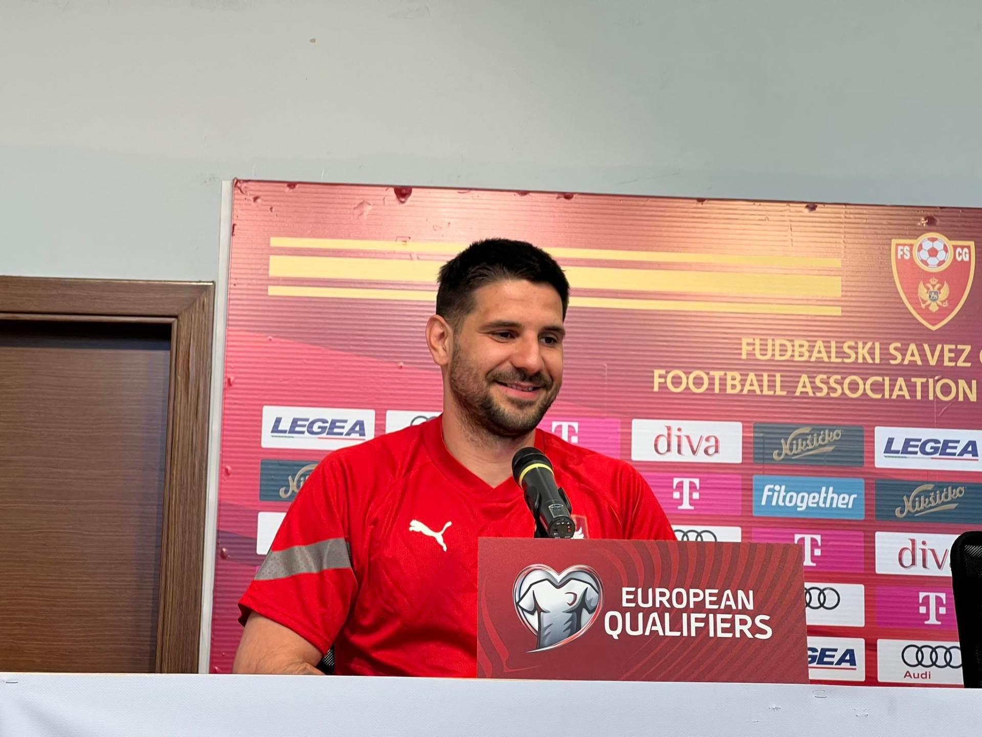  Aleksandar mitrović na konferenciji za medije 