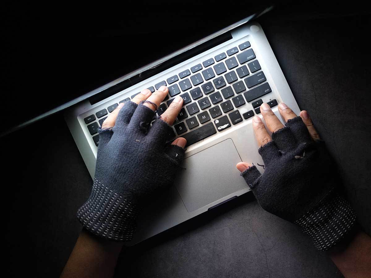 Kako locirati ukradeni lap top Kako locirati ukradeni lap top