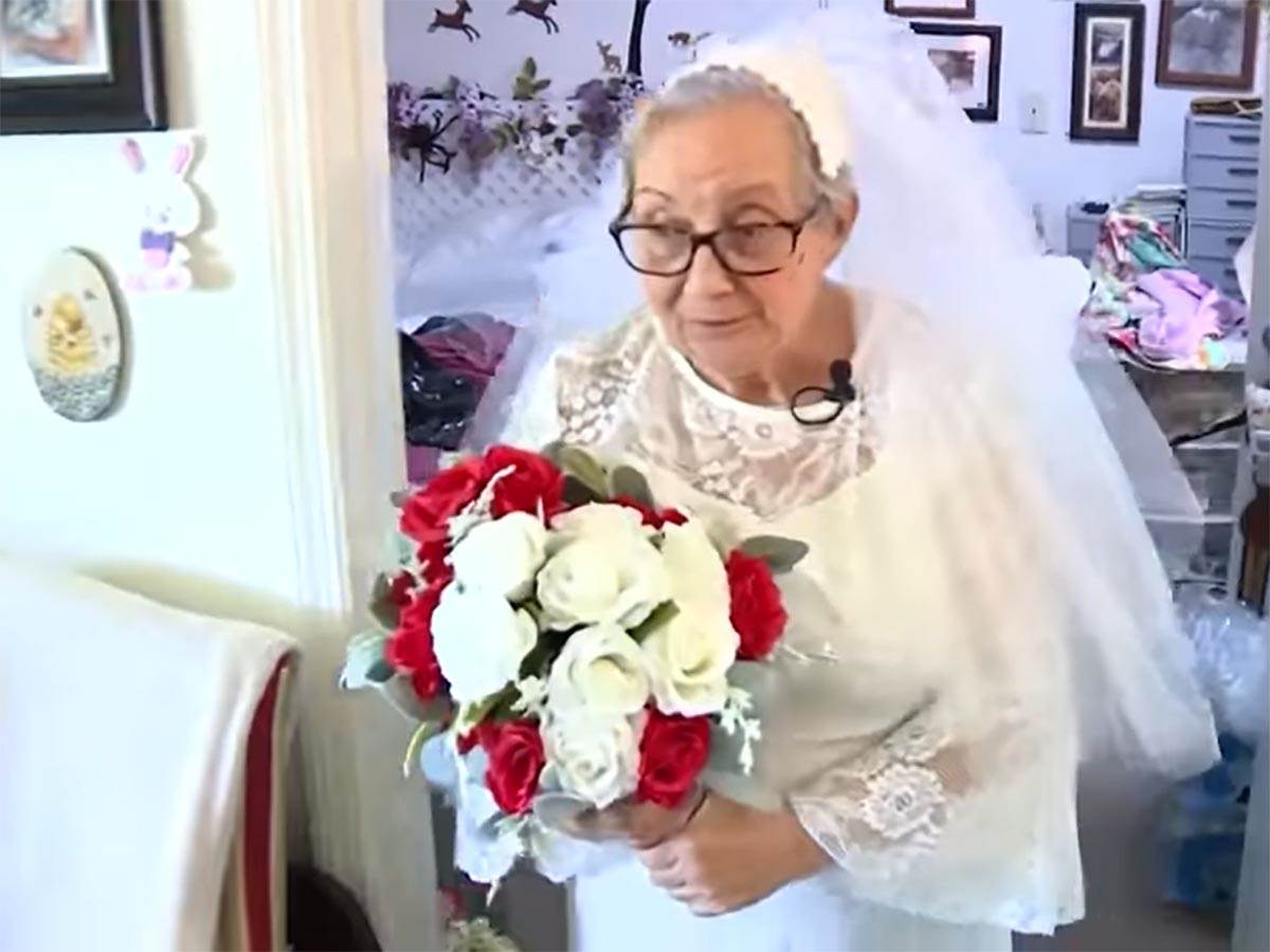  Jedna baka odlučila je da se uda za samu sebe 