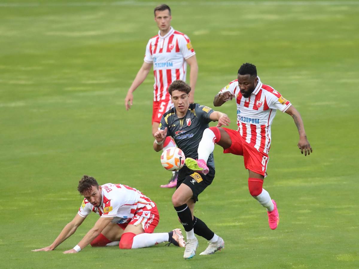  FK Crvena Zvezda hoce Uroša Kabica 