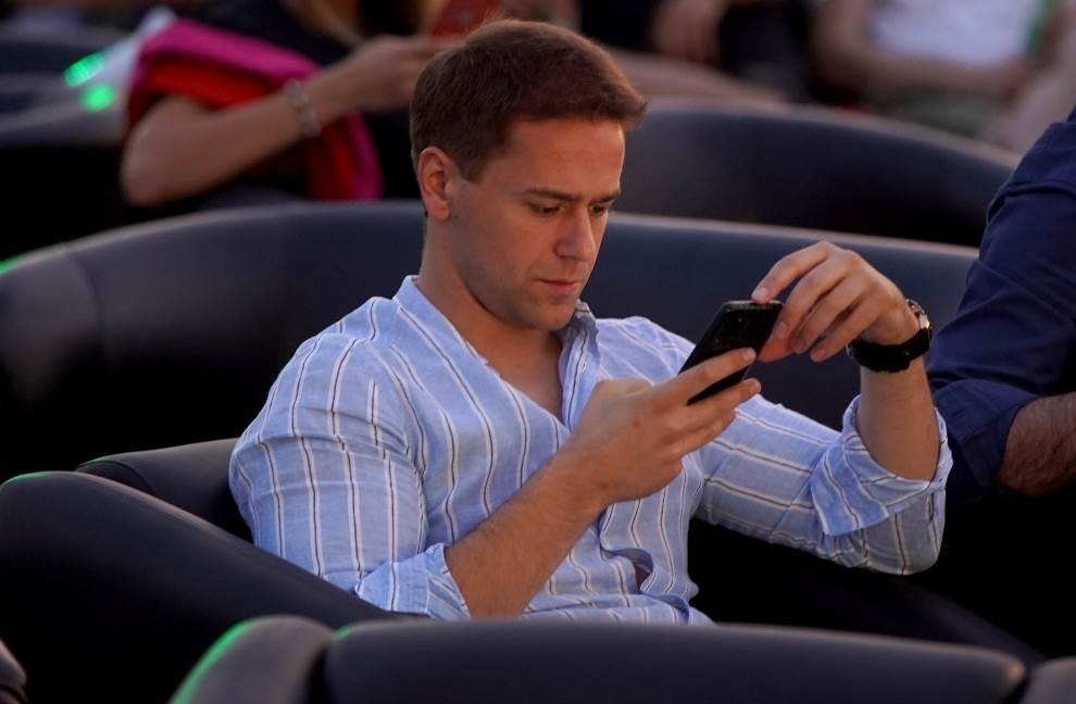  Luka Raco u vezi sa koleginicom Ninom Mrđom 