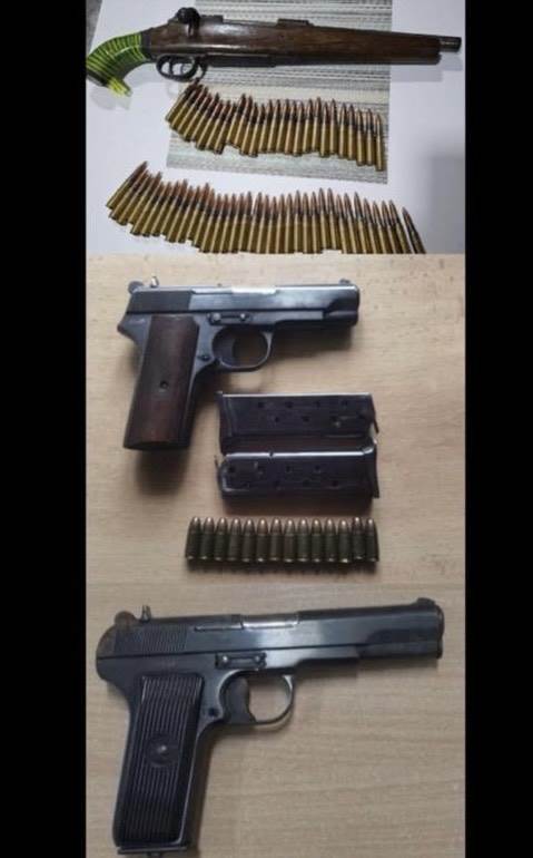  U Nikšiću pretresom pronađeno oružje i municija u ilegalnom posjedu 