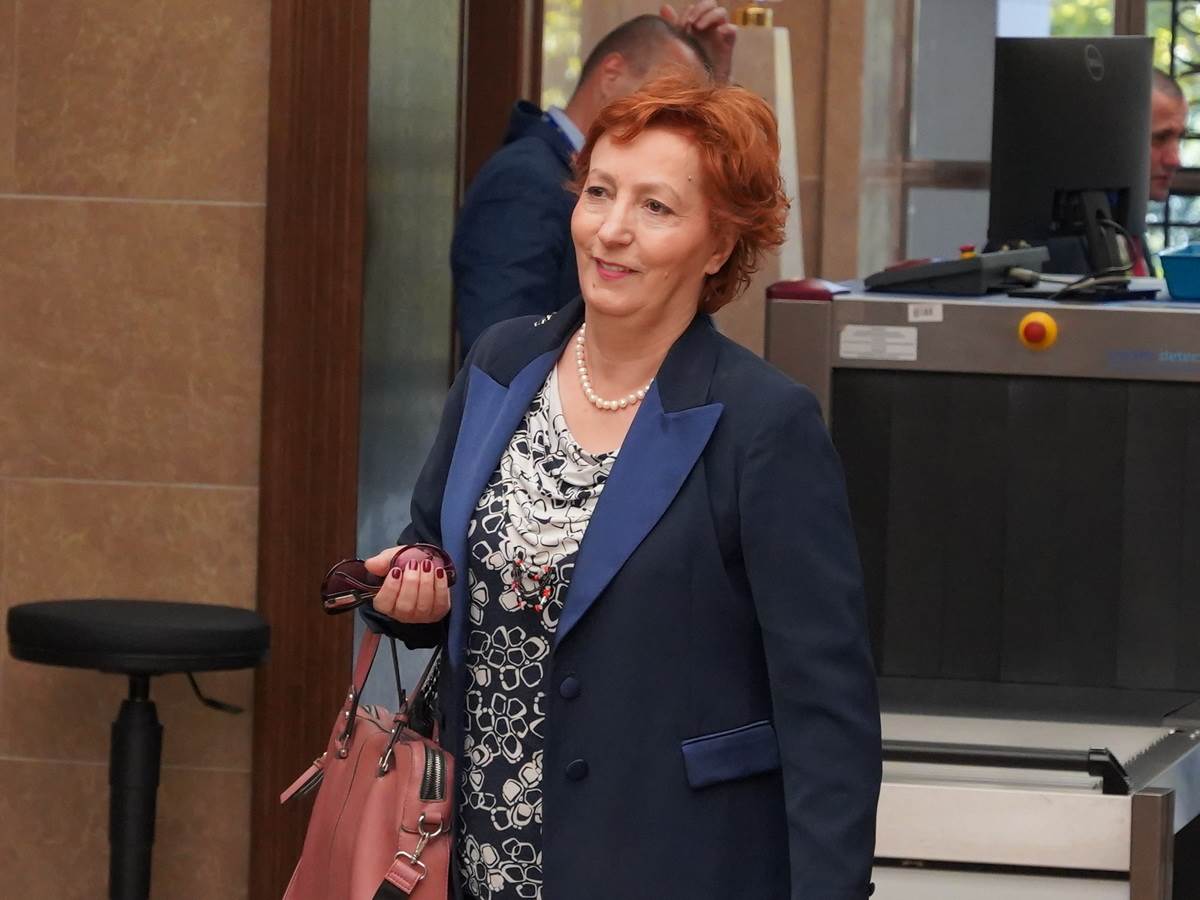 Popović osudio napade na Martu Kos: Evropski put Crne Gore nema alternativu Info Popović osudio napade na Martu Kos: Evropski put Crne Gore nema alternativu Info
