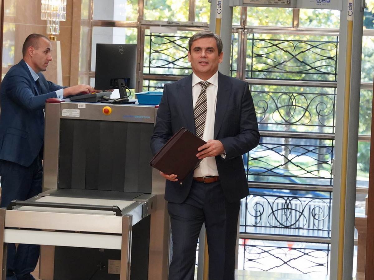 Ministarstvo vanjskih poslova koordinira rješavanje otvorenih pitanja s Hrvatskom: formirane komisije za Jadran i granicu Info Ministarstvo vanjskih poslova koordinira rješavanje otvorenih pitanja s Hrvatskom: formirane komisije za Jadran i granicu Info