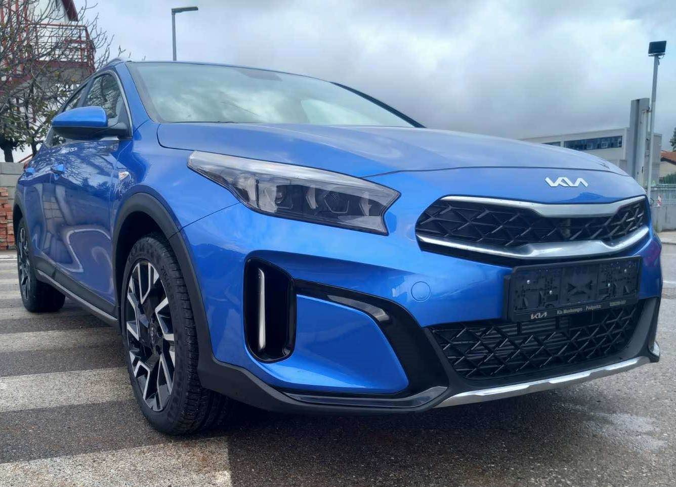 Inino nagradno vozilo dovedeno u prvobitno stanje Inino nagradno vozilo dovedeno u prvobitno stanje