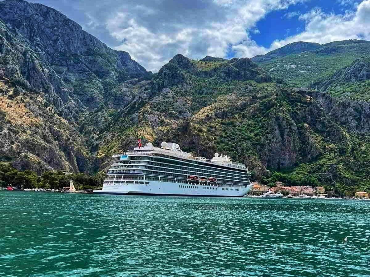 Idrizović: Pomorci u rizičnim zonama treba hitno da prijave Info Idrizović: Pomorci u rizičnim zonama treba hitno da prijave Info