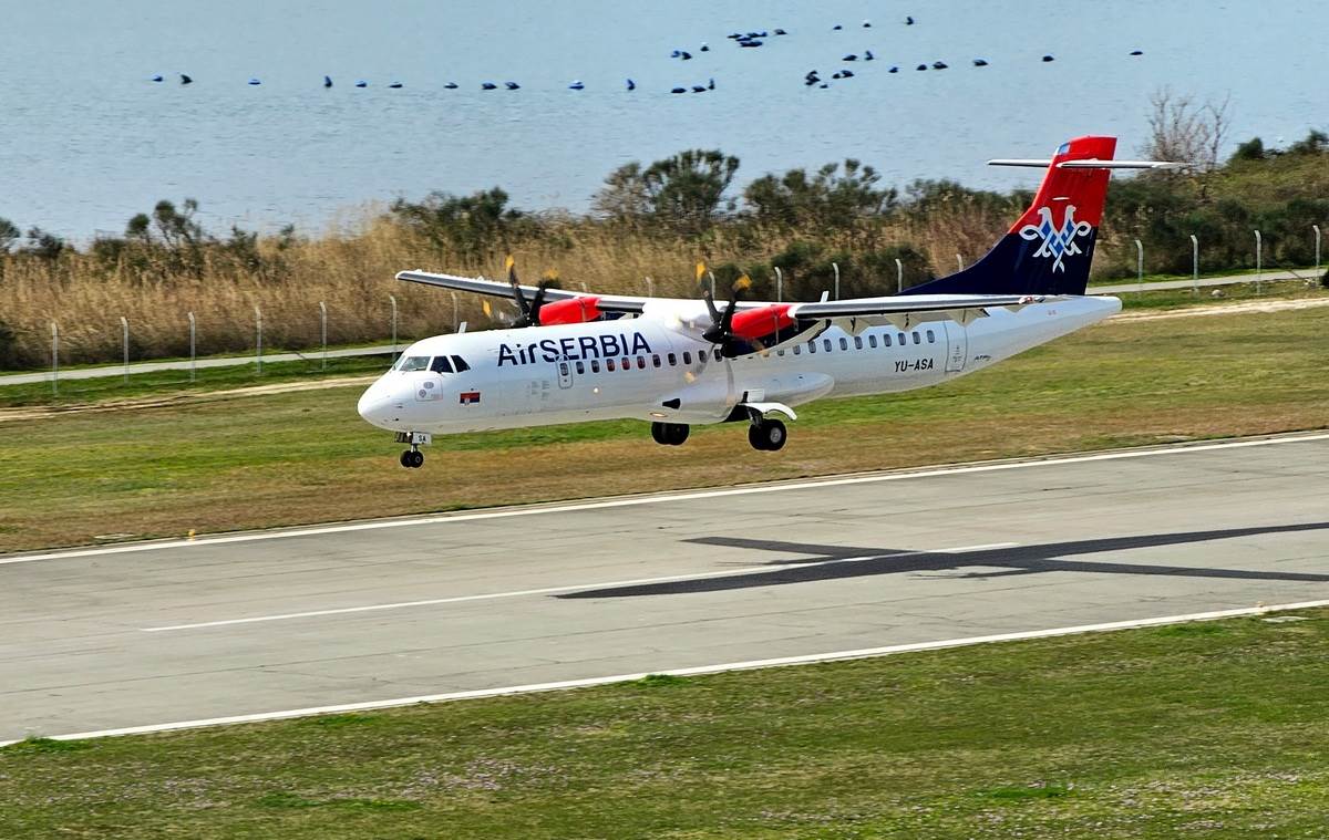 Er Srbija uvodi jeftine letove do Crne Gore 