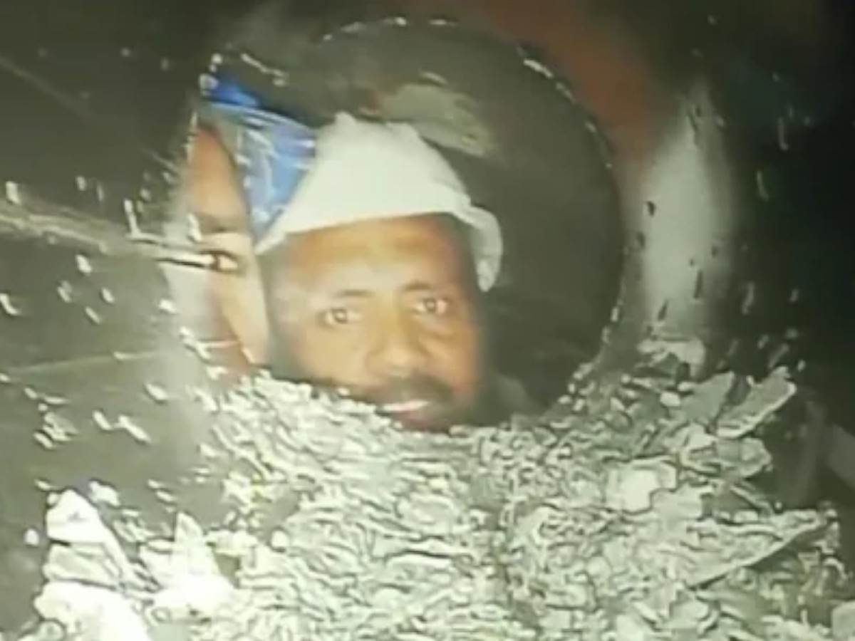  Prvi snimci zarobljenih radnika u tunelu u Indiji  