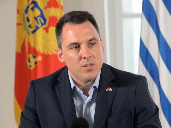 Vuković je podnio ostavku na mjesto predsjednika skupštinskog Odbora za evropske integracije Info Vuković je podnio ostavku na mjesto predsjednika skupštinskog Odbora za evropske integracije Info