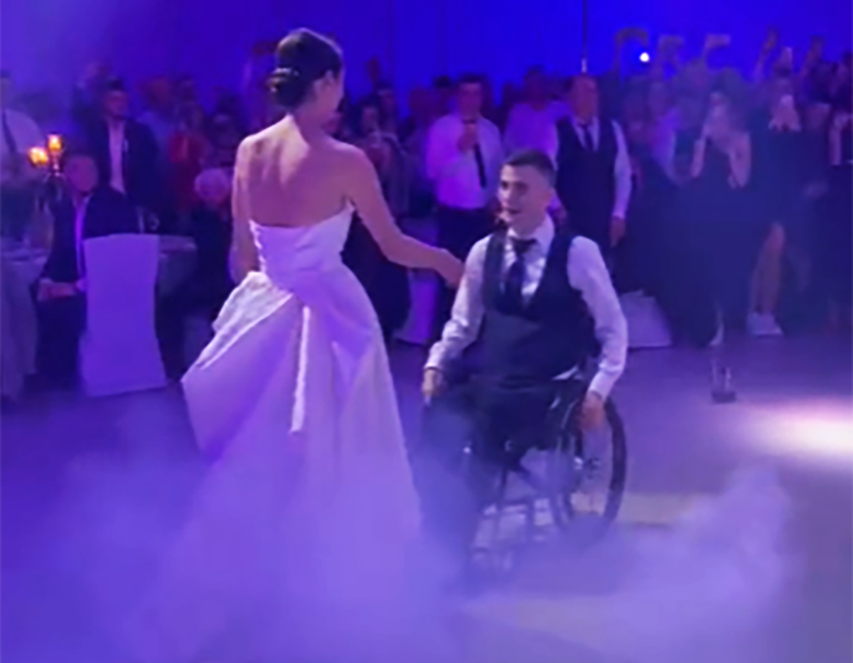 Snimak prvog plesa sa svadbe koji je rasplakao region  