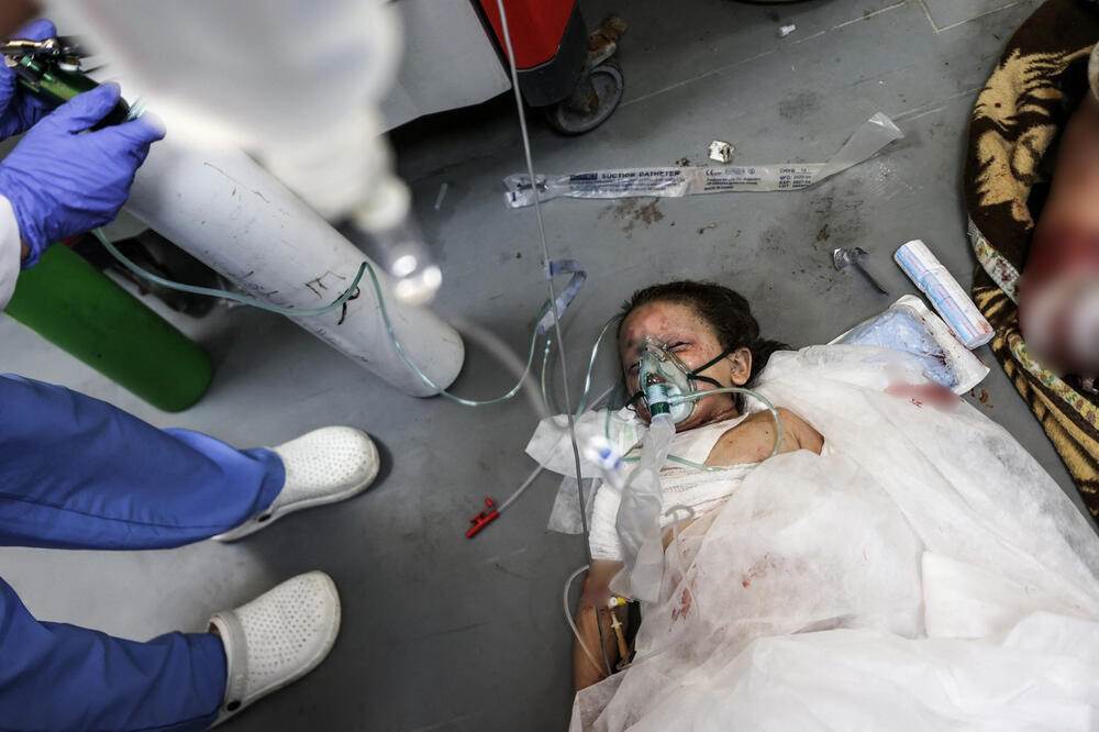  Najmanje 45 ljudi ubijeno je danas u vazdušnom napadu Izraela na centralnu Gazu 