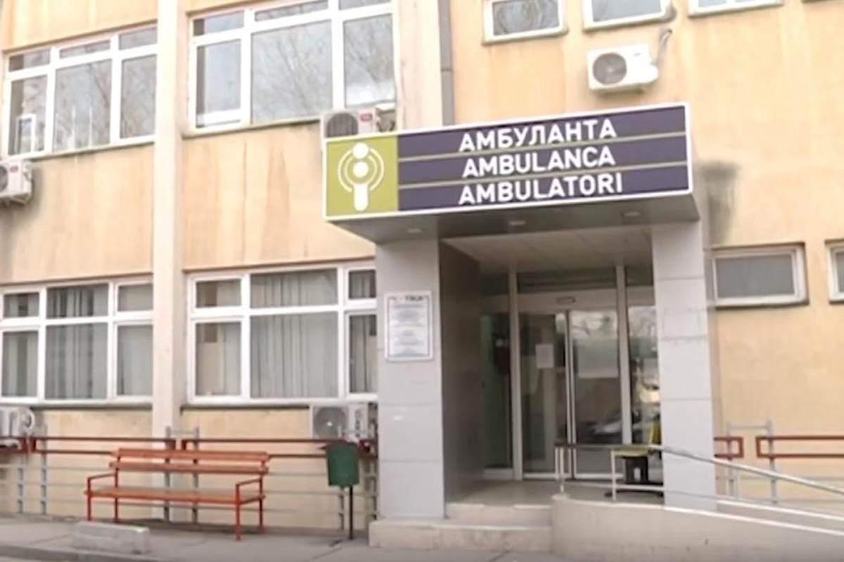  Babica u Sjevernoj Makedoniji slučajno odsjekla dio prsta novorođenčetu 