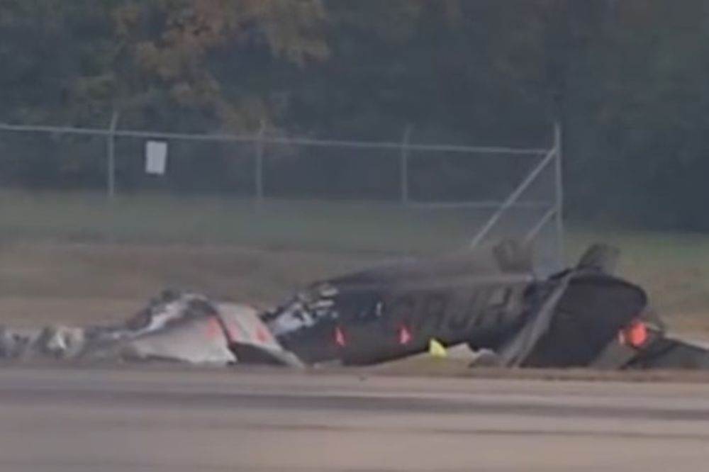 Srušio se avion u Grčkoj Srušio se avion u Grčkoj