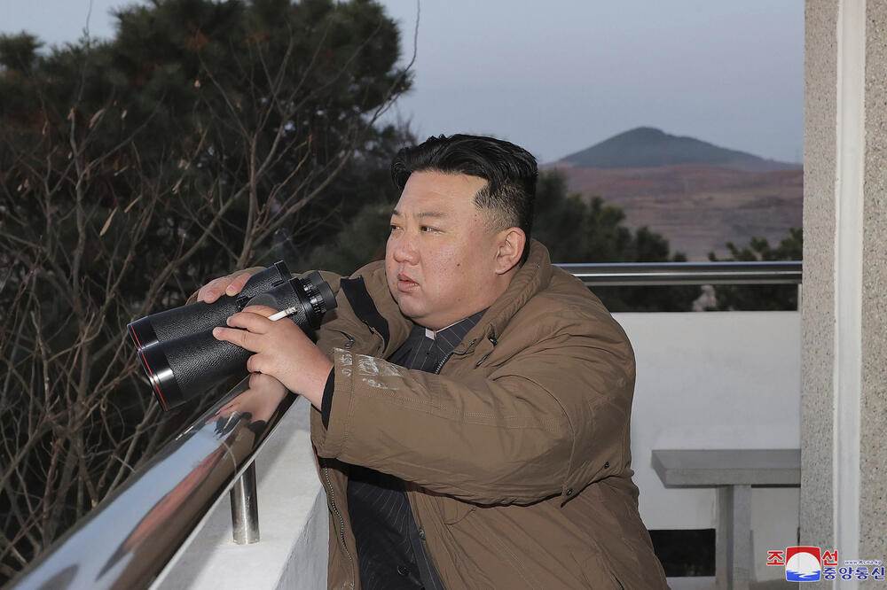  Sjeverna Koreja ispalila je danas balistički projektil sa svoje istočne obale 