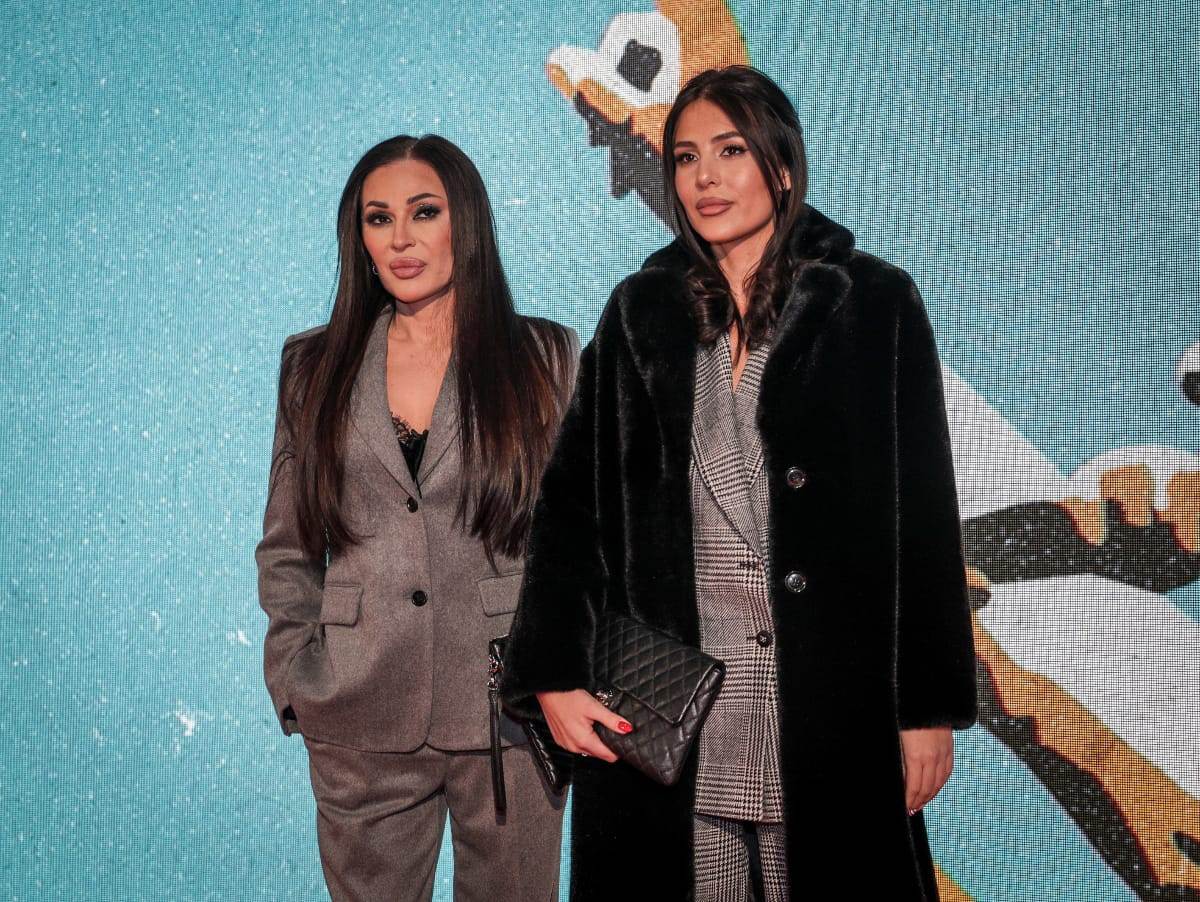  Svetlana Ražnatović je sa ćerkom Anastasijom stigla na premijeru filma "Nedelja" 