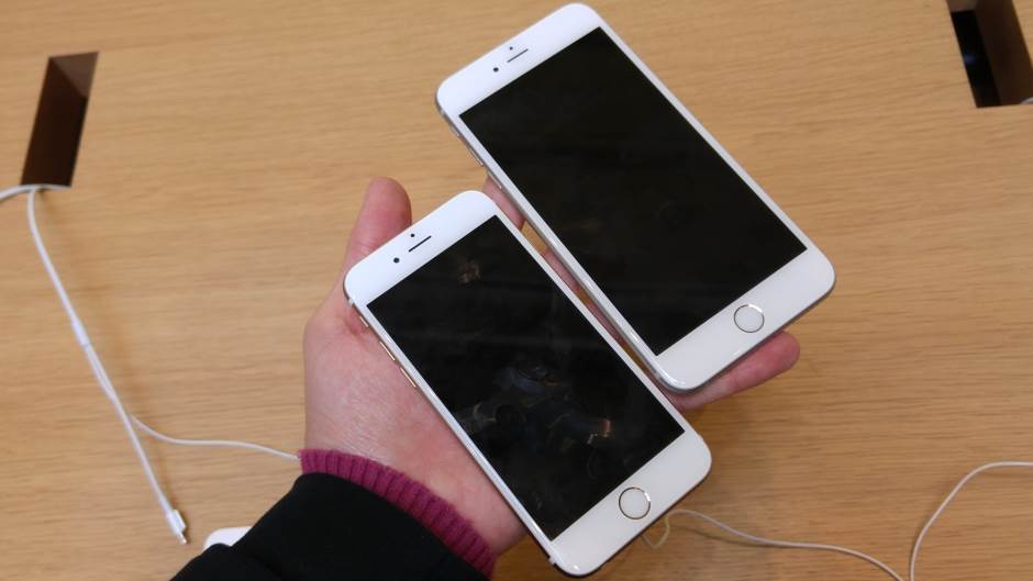  Apple povlači 90.000 iPhone telefona zbog baterije 