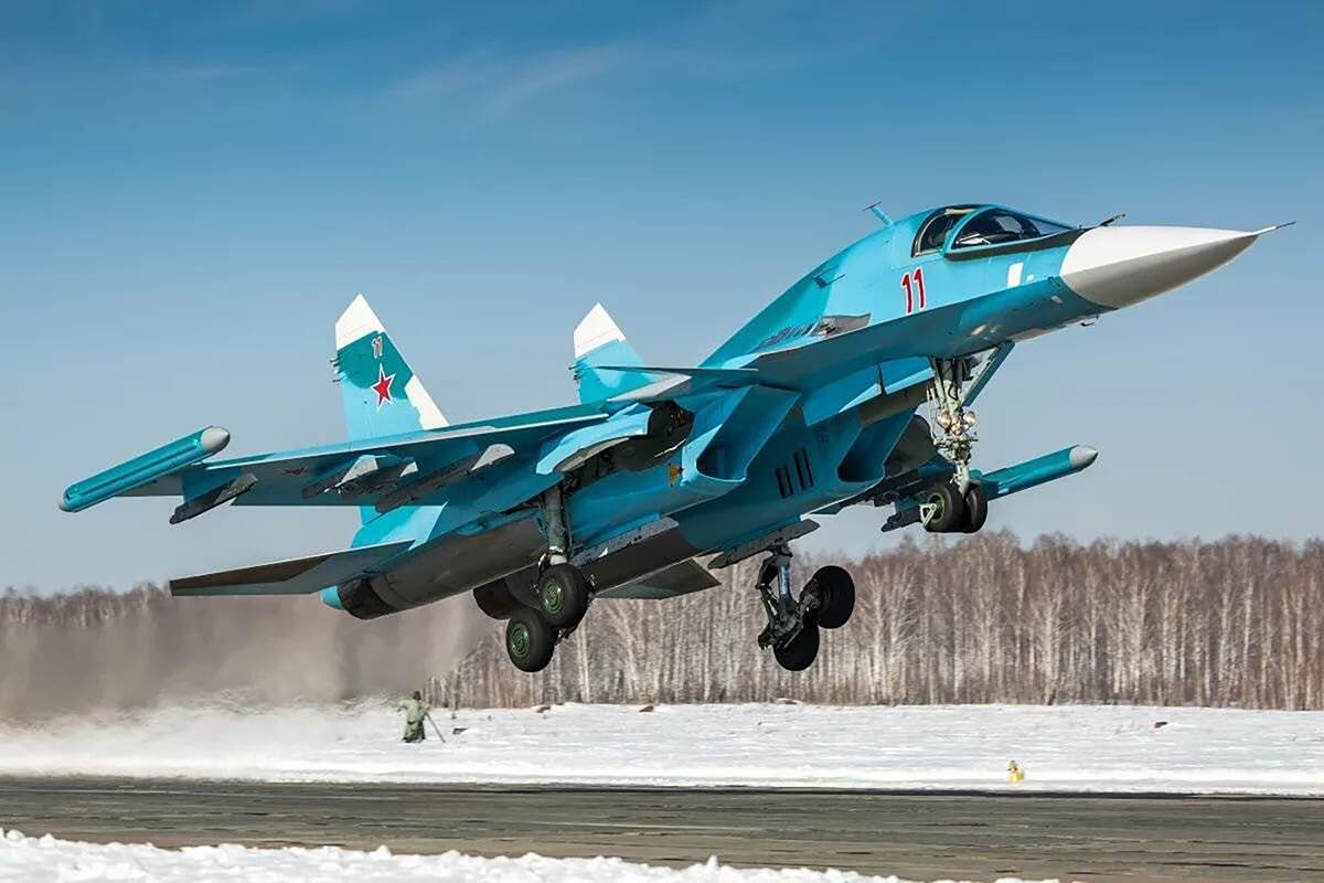  Ruski avion su 34 bombarder 