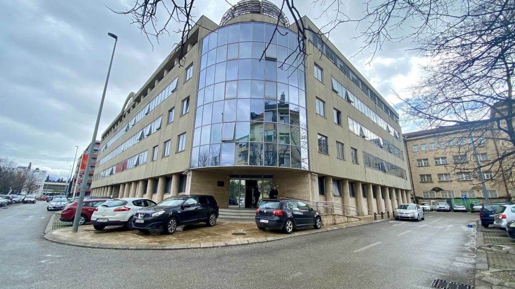  Uprava policije 