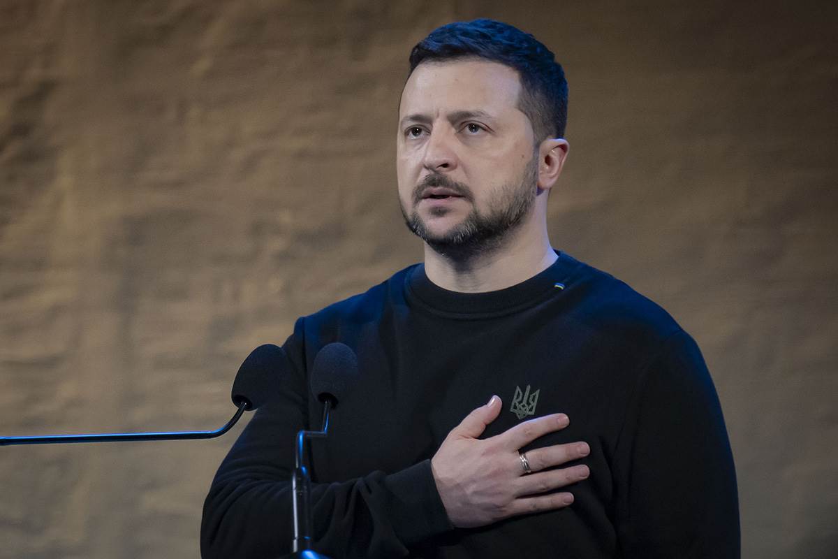 Zelenski se obratio na Pariskom samitu povodom pregovora o kraju rata u Ukrajini Zelenski se obratio na Pariskom samitu povodom pregovora o kraju rata u Ukrajini