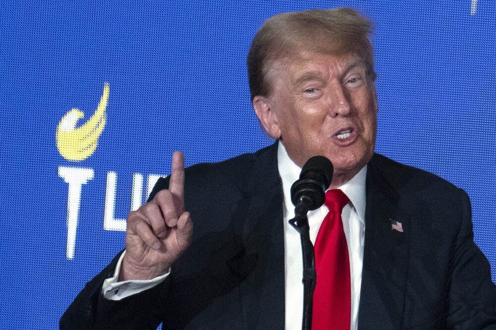 Donald Tramp i Ilon Mask spremaju neočekivanu saradnju Donald Tramp i Ilon Mask spremaju neočekivanu saradnju