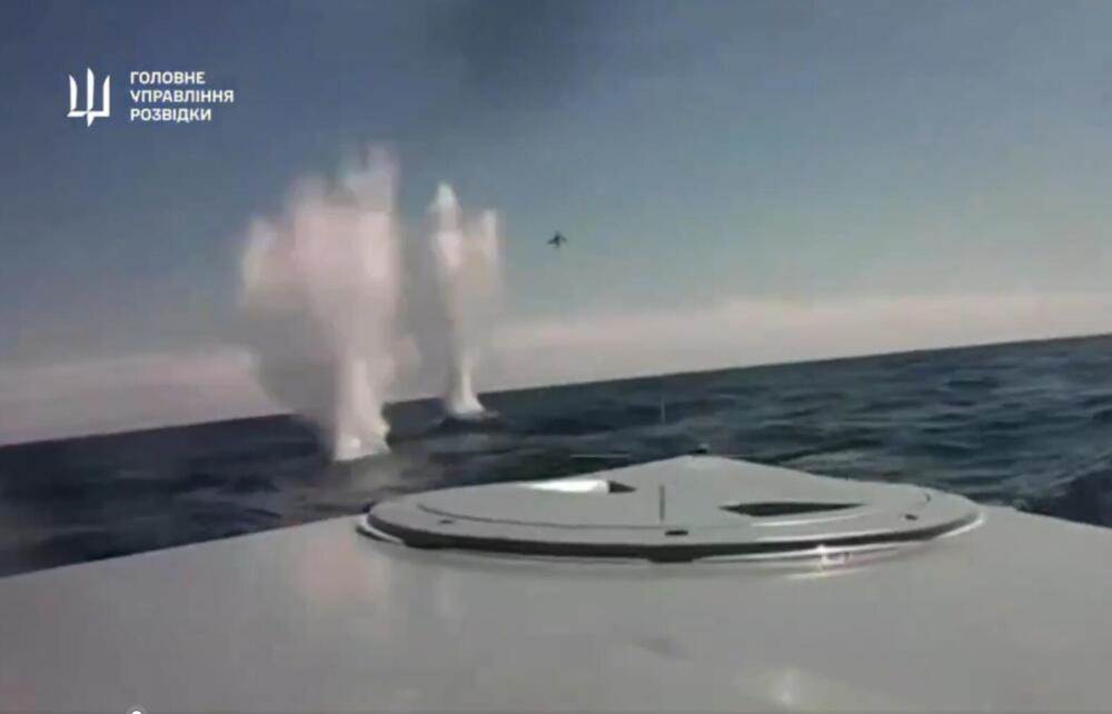  Ukrajinci objavili snimak uništavanja 2 broda na Krimu 