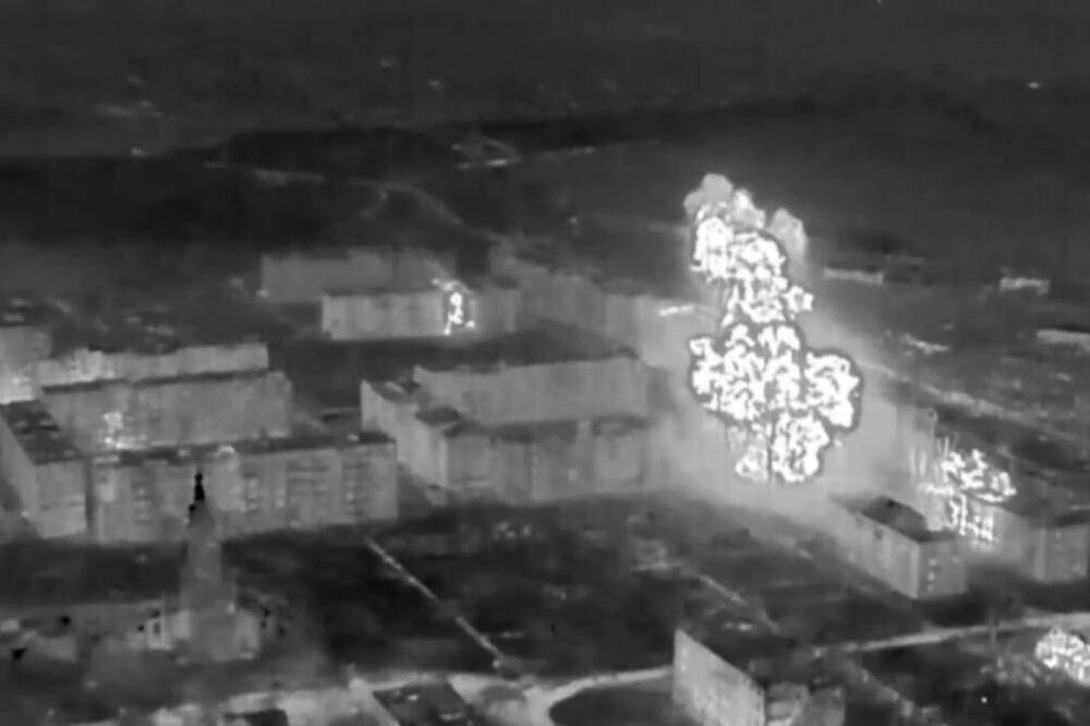  Izviđački dron zabilježio je stravičan napad na predgrađe Časiv Jara 