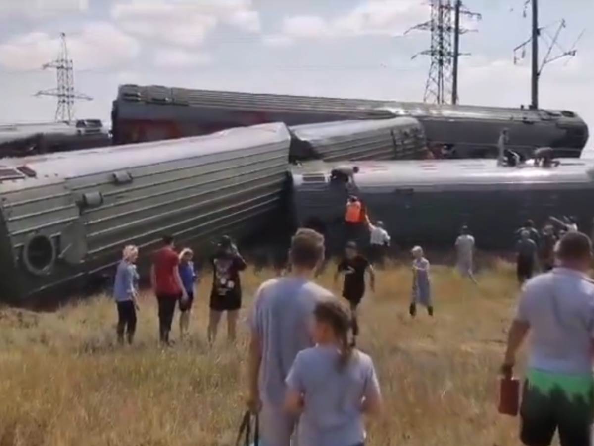  Zeljeznicka nesreva u Rusiji 