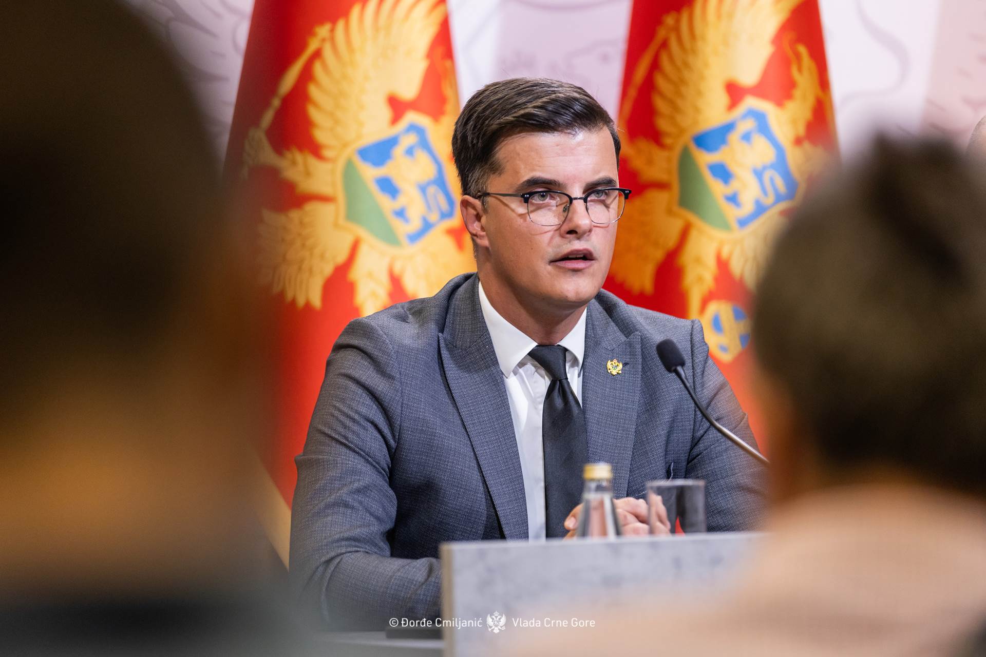 Šaranović negira politički uticaj na MUP, Zirojević tvrdi suprotno Info Šaranović negira politički uticaj na MUP, Zirojević tvrdi suprotno Info