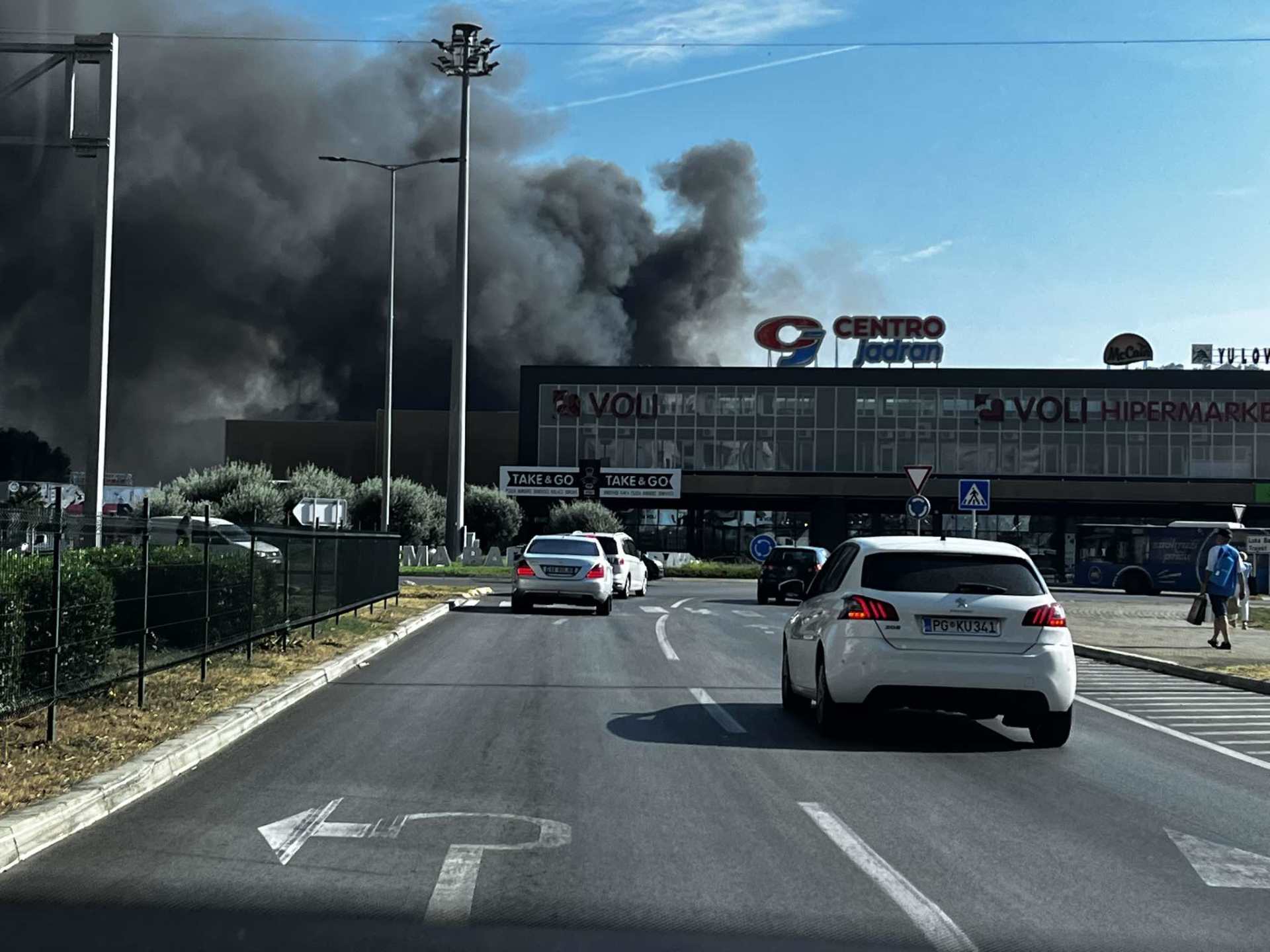  Lokalizovan požar u barskom naselju Sokolana 