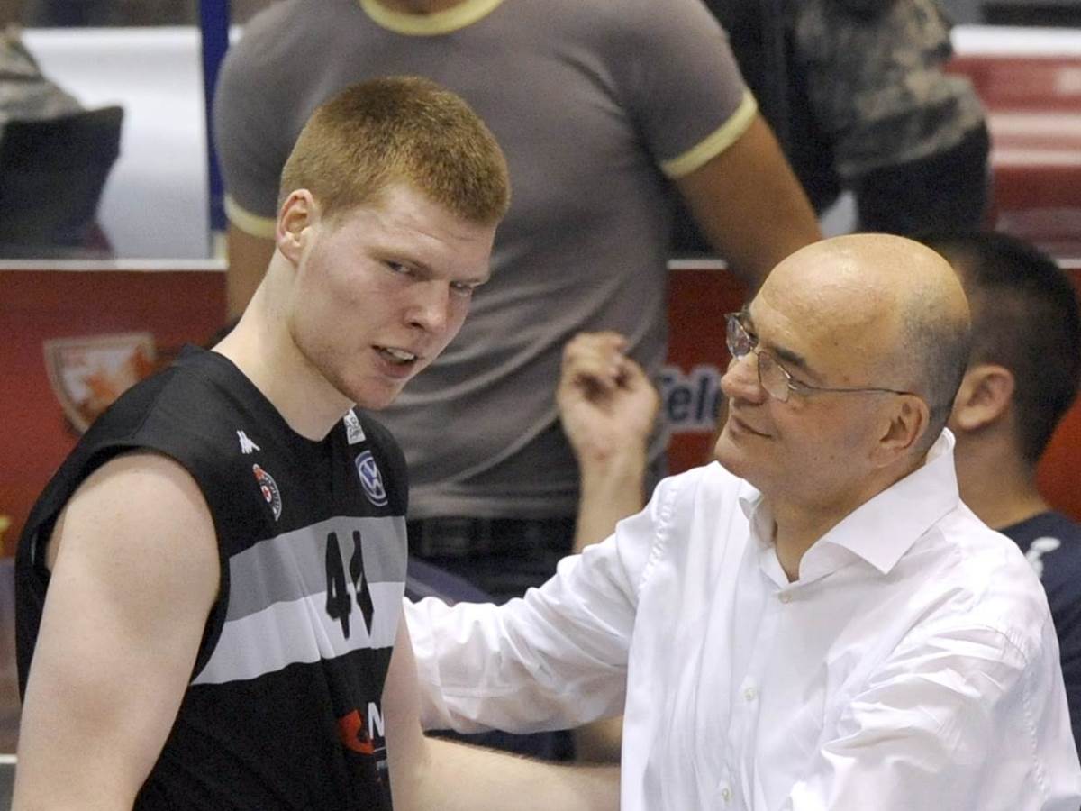  Davis Bertans progovorio o odlasku iz Partizana: "Zbog toga se tri godine nisam čuo sa Duletom!" 