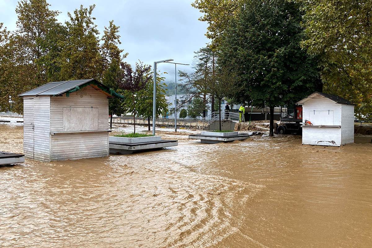  Plač bebe spasio porodicu od poplava u BiH 