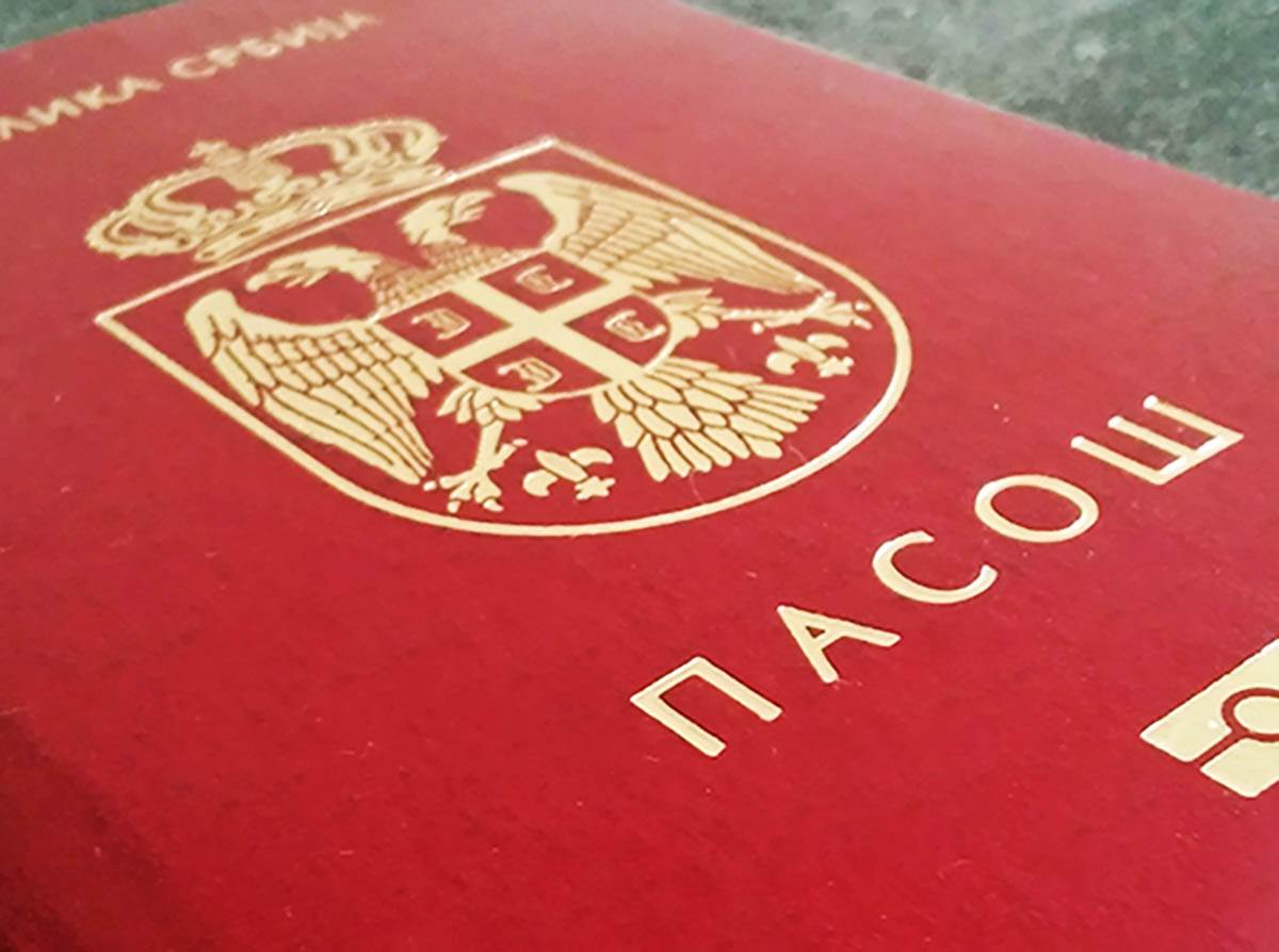  Stranci u Crnoj Gori do boravka uz dokaz o plaćenom porezu od 5.000 eura 