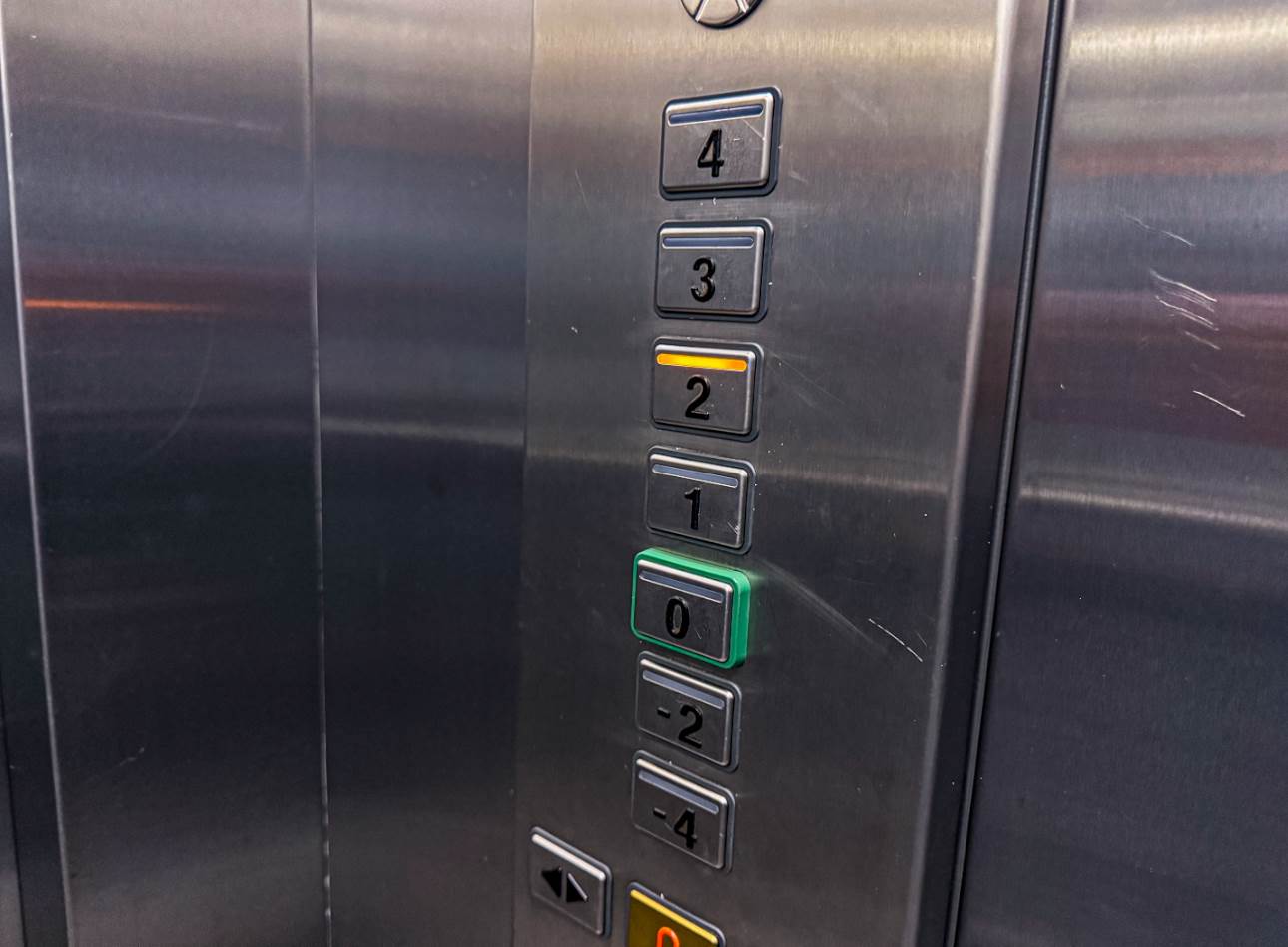  Čudo inženjeringa: Najbrži lift na svijetu juri 75 km/h kroz oblake 