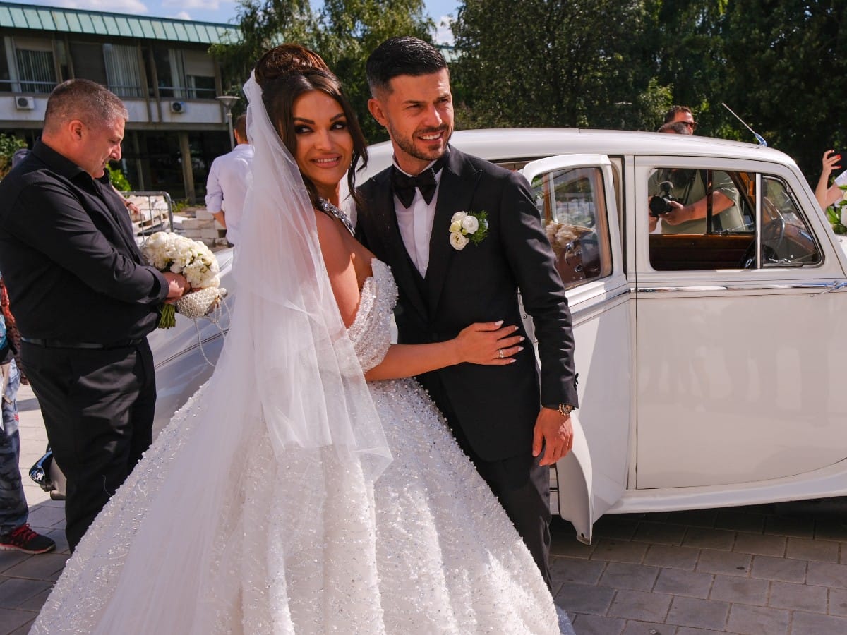  Kriza drma još jedan estradni brak, proveli i Božić odvojeno? Tamara izašla u provod, od fudbalera n 