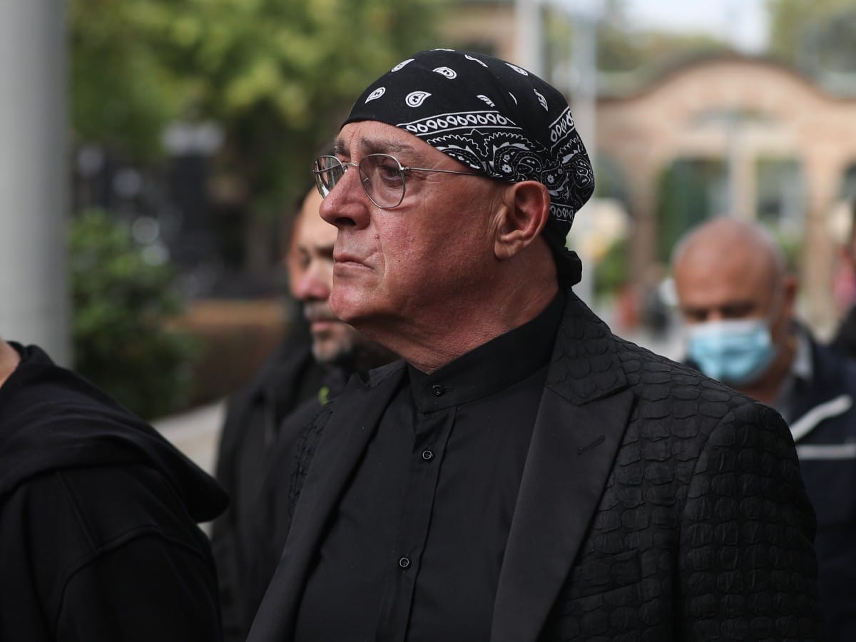  Ovo je žena Olivera Mandića: Obavlja bitnu funkciju u Beogradu, mlađa je od njega 22 godine i beži o 