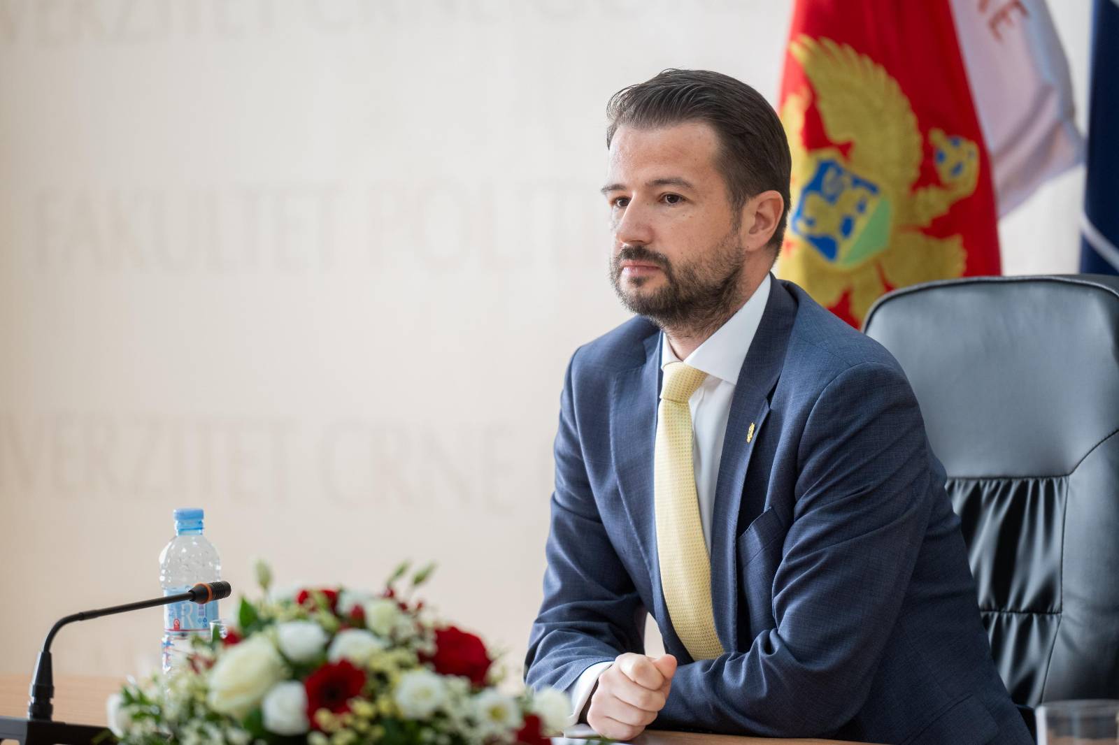 Milatović pokreće inicijativu za zaštitu djece: Škola mora biti mjesto sigurnosti, a ne straha Info Milatović pokreće inicijativu za zaštitu djece: Škola mora biti mjesto sigurnosti, a ne straha Info