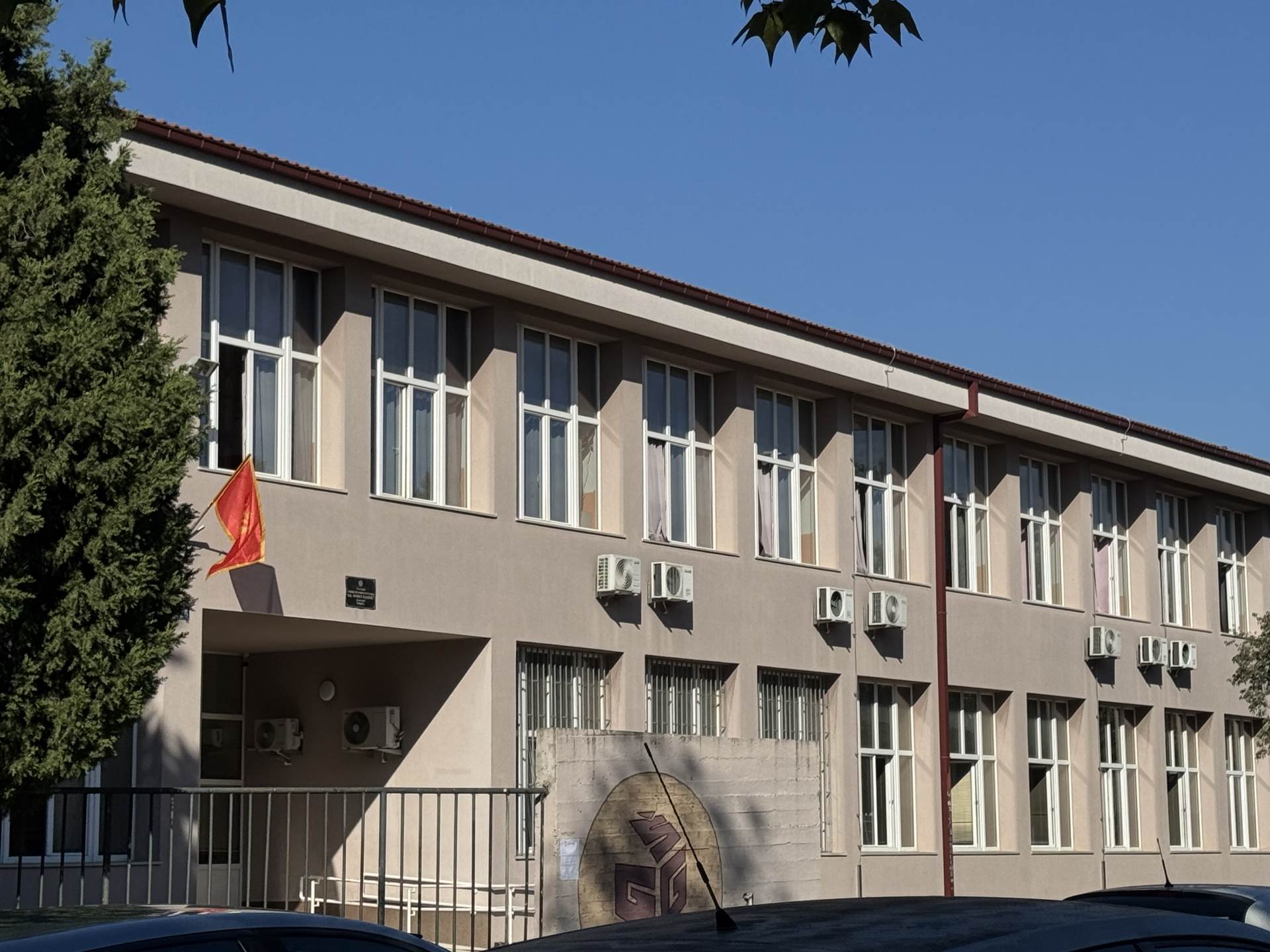  Zavod za školstvo: Spahić preko veze do dozvole 