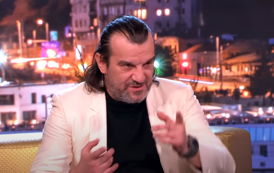  Žena ga varala s poznatim košarkašem? 