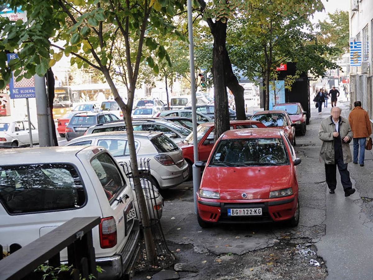  Uhapšena je grupa koja je krala rent a car u Njemačkoj, pa su ih prodavali Srbiji 