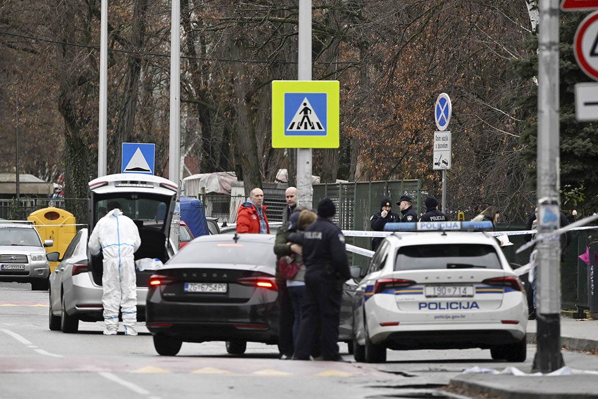  Petnaestogodišnje dijete operisano, učiteljica na intenzivnoj njezi 