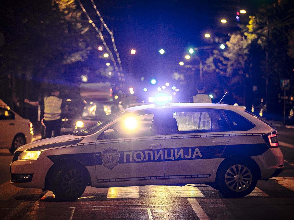  Diler povrijedio 3 policajca prilikom bjekstva 