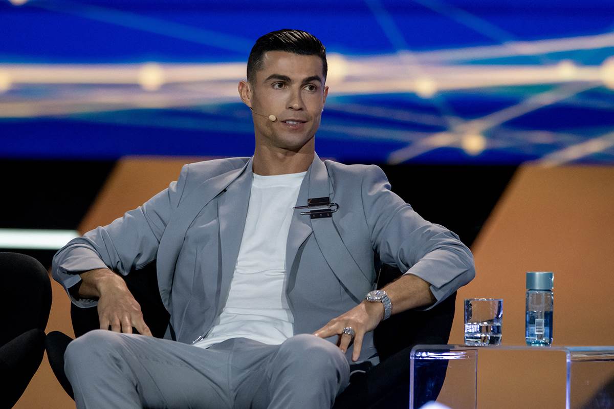  Kristijano Ronaldo smatra da je Vinisijus Žunior oštećen u izboru "Zlatna lopta" 