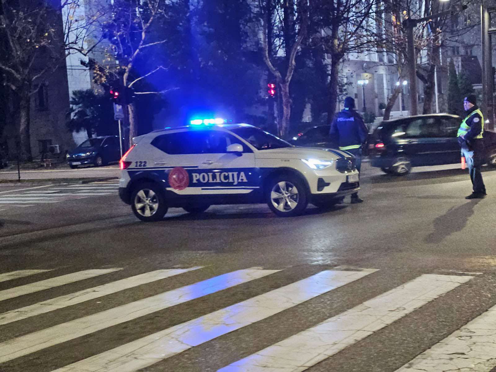  Za 24 sata 23 saobraćajne nezgode, poginula jedna osoba 