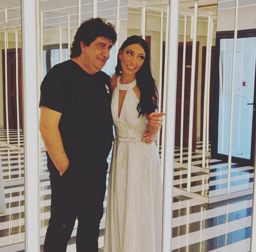  Rodila ćerku 31 godinu starijem, a sad priznala zašto ne žive zajedno: "Ja sam u drugom stanu sa beb 