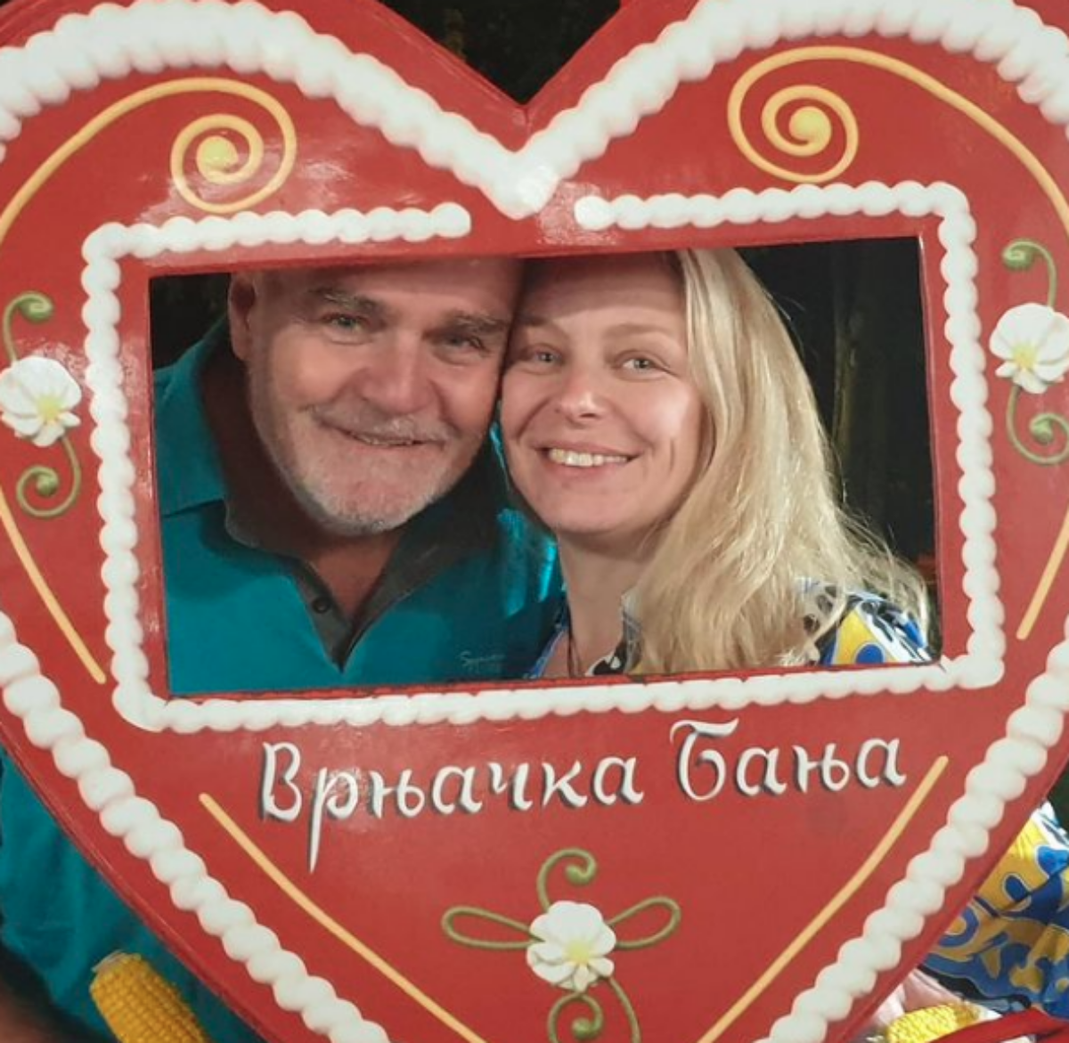  Ovaj glumac ima šestoro dece, najmlađe ima 7, najstarije 45 godina: Žena mu se porađala u kući, a on 