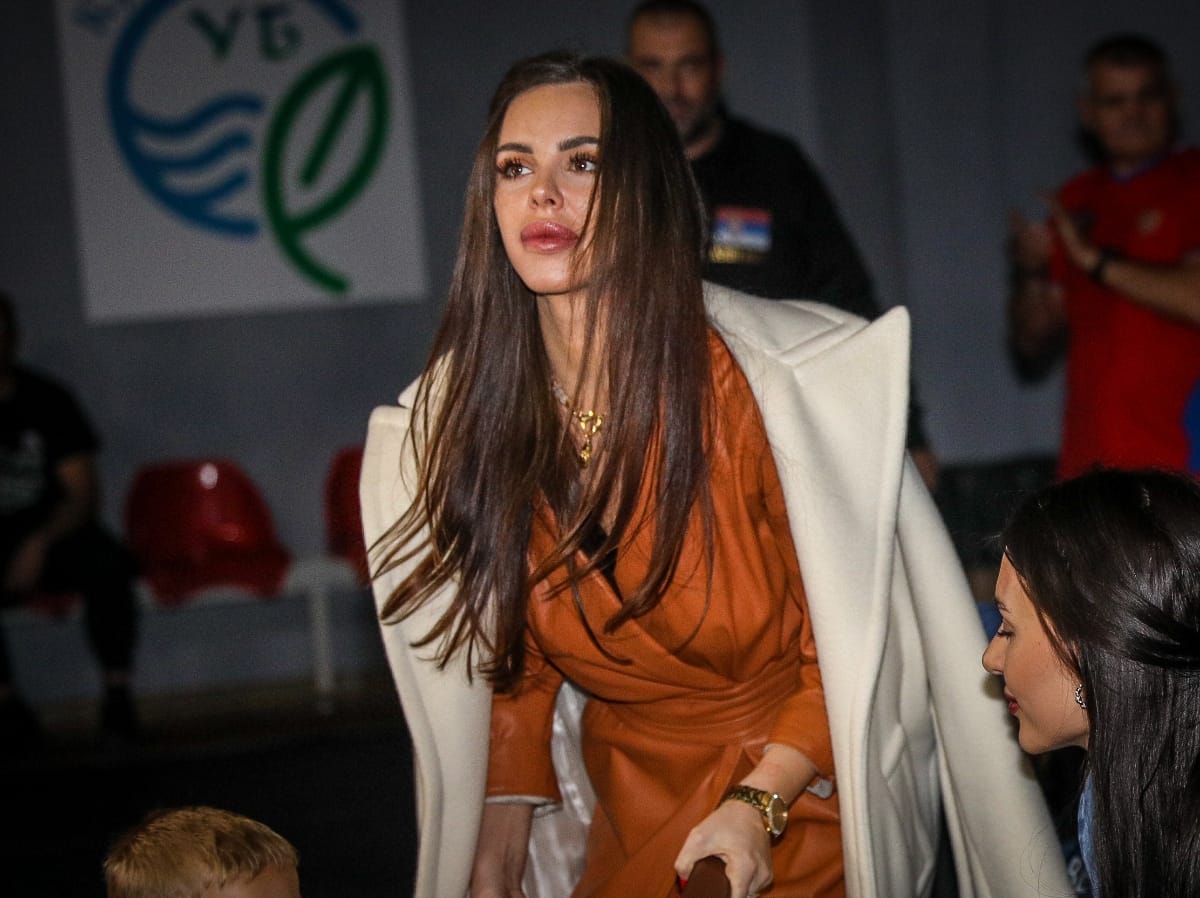  Cecina snajka smanjila usne: Bogdana Ražnatović više ne izgleda ovako, operaciju obavila u tajnosti 