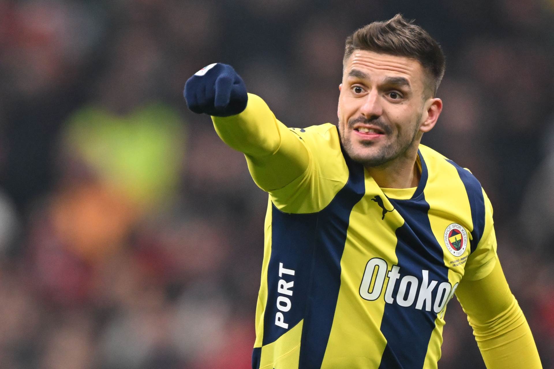  Dušan Tadić otišao iz Fenerbahčea 