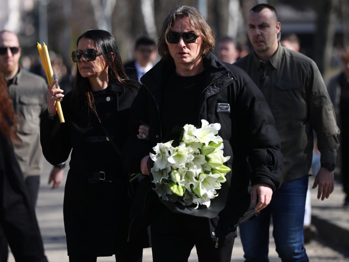  Velika tuga u domu Željka Mitrovića, oglasila se Milica: "Zauvjek, volimo te" 