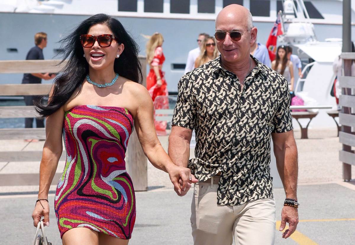  O čudnom poljupcu Loren i Džefa Bezosa bruji čitav svijet 